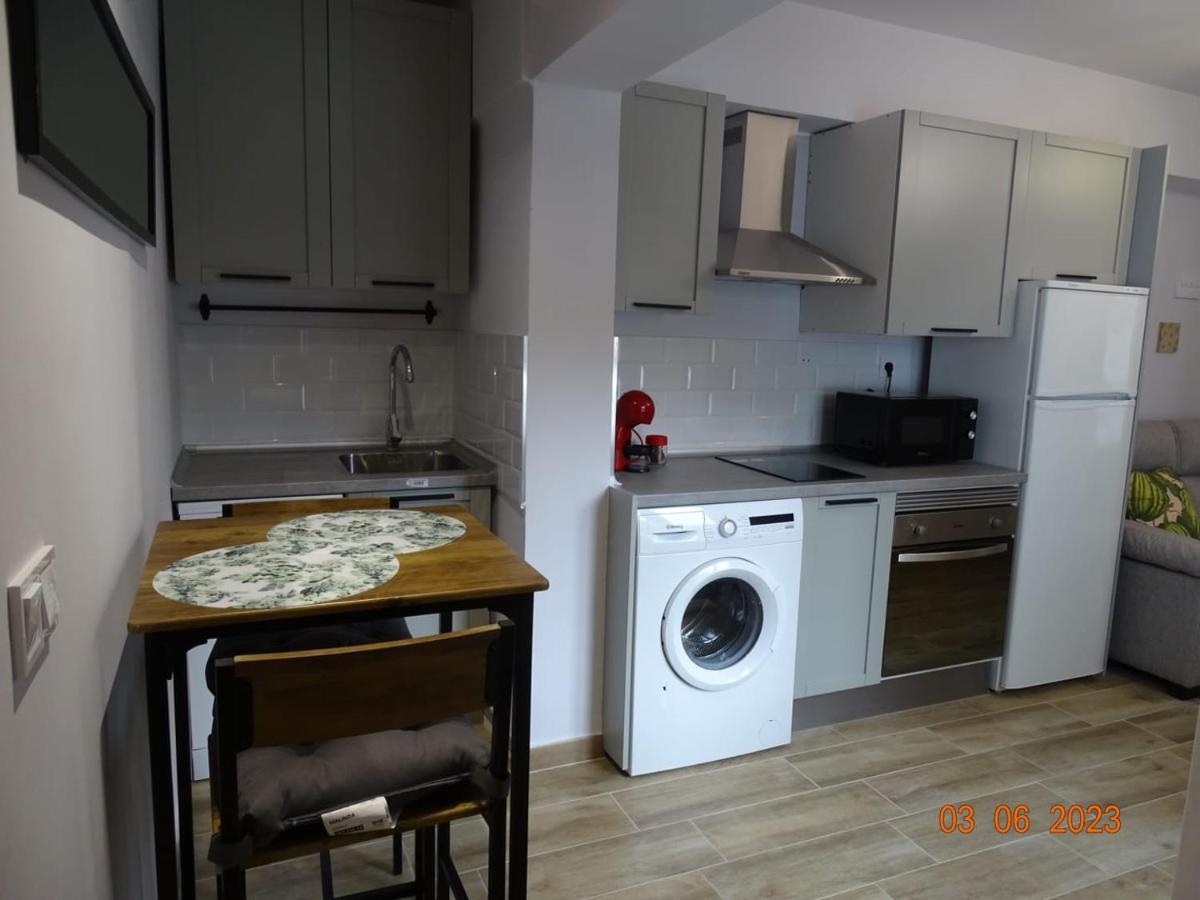 Апартаменты Apartamento Cuentame Бургос Экстерьер фото
